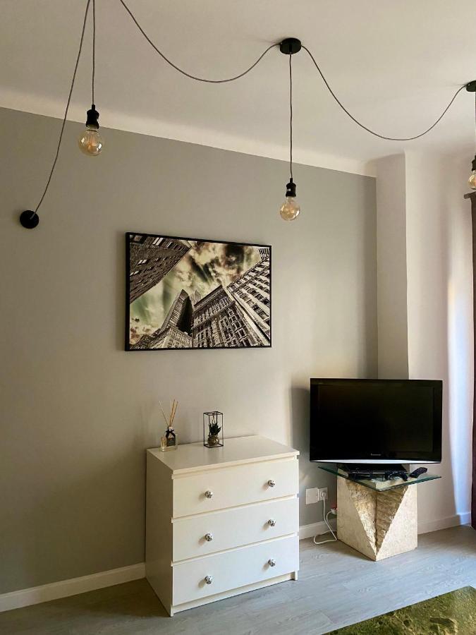 Studio Centre Ville นีมส์ ภายนอก รูปภาพ